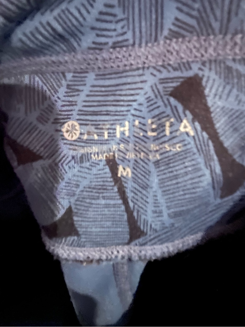 Athleta Tropical Excursion Leggings - Picture 4 of 5